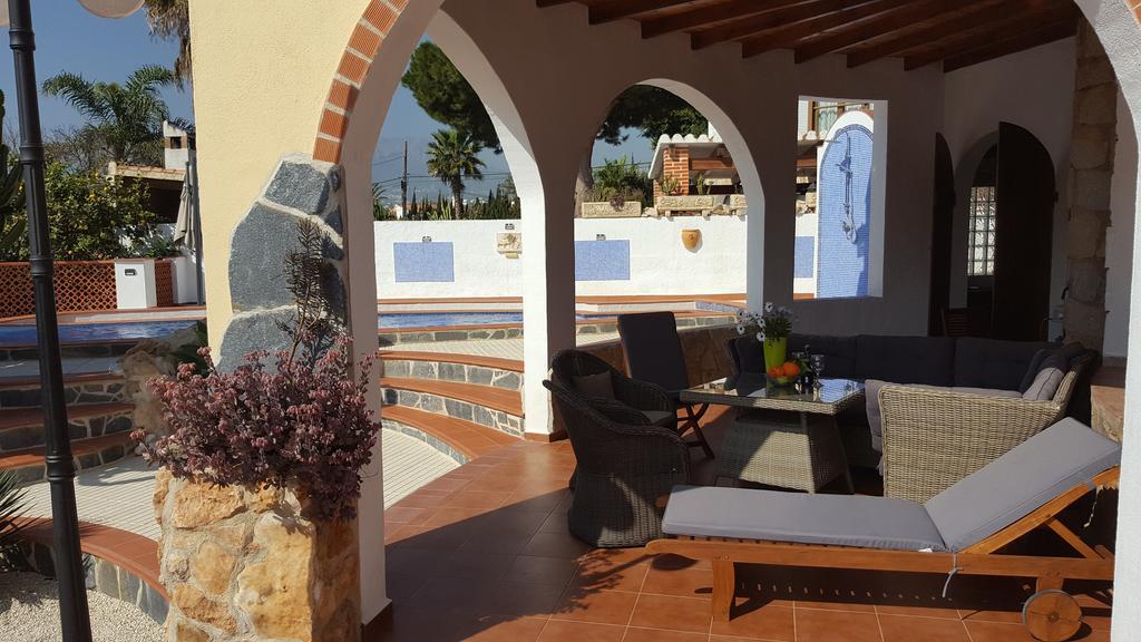 Vid-bil Villa